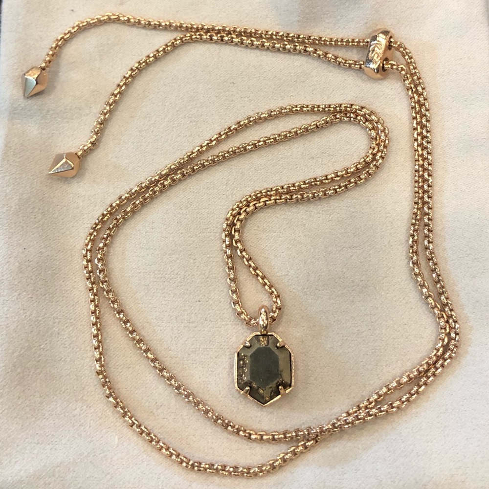 Kendra Scott Teo Necklace in Rose Gold